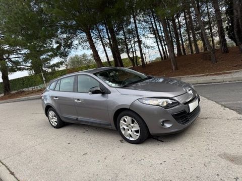 Renault M&eacute;gane III Estate M&eacute;gane Estate III 1.9 dCi 130 FAP eco2 Dynamique Euro 5 2012 occasion Fabr&egrave;gues 34690