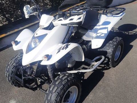 KYMCO Quad 2005 occasion H&eacute;b&eacute;court 80680