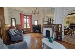  Maison � vendre 10 pi�ces 268 m�