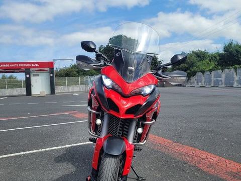 Moto DUCATI 2016 occasion Plouescat 29430