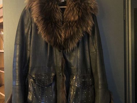 Veste cuir avec magnifique col de renard 300 Narrosse (40)