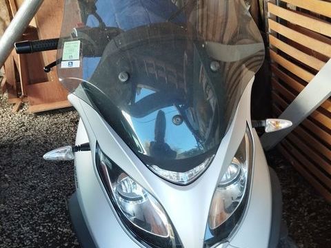 Moto PIAGGIO 2016 occasion Auch 32000