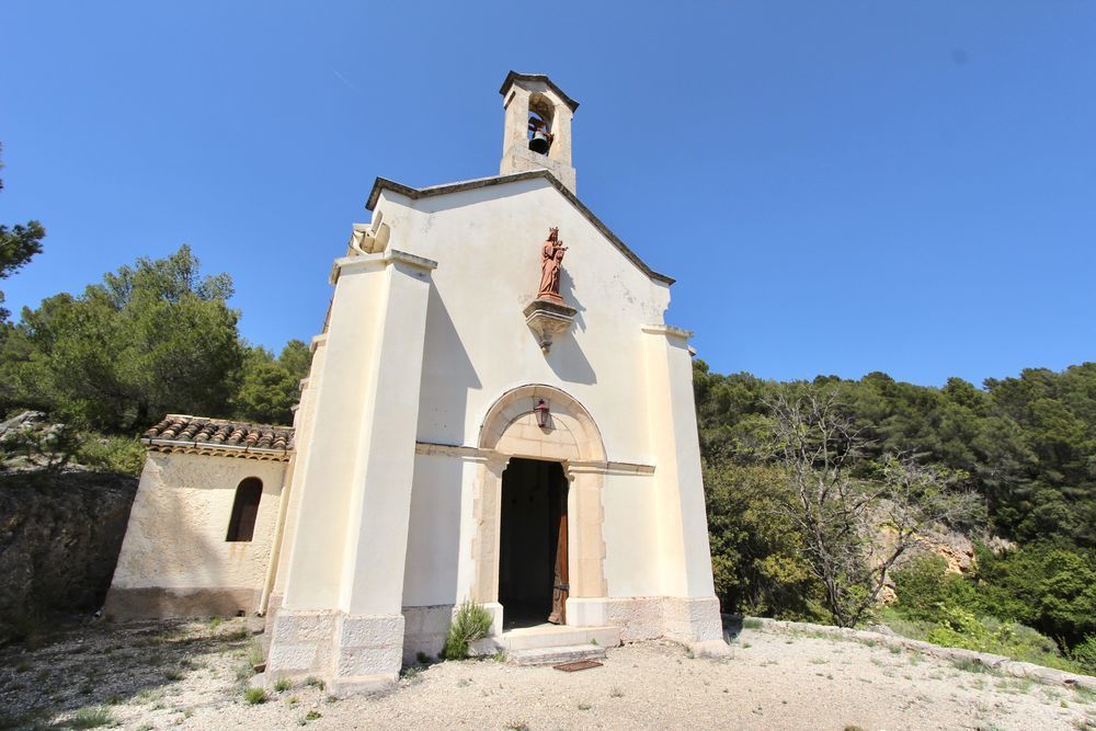 � vendre  Propri�t�/ch�teau Villecroze (83690)