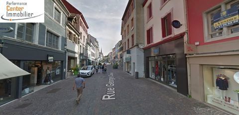 MONTBELIARD ZONE PIETONNE LOUE LOCAL DE 120 A 130M² EMPLACEMENT NUMERO 1 2333 25200 Montbliard