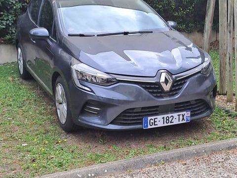 Renault Clio V Clio TCe 90 - 21N Business 2022 occasion Carri&egrave;res-sous-Poissy 78955