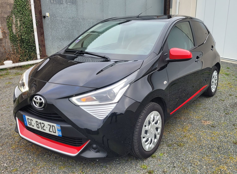 Toyota Aygo 1.0 VVT-i x-shift x-clusiv 2021 occasion Challans 85300