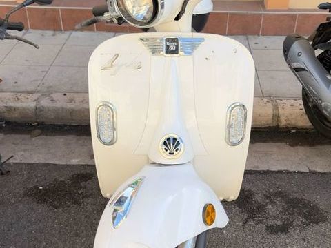 Scooter DIVERS 2023 occasion Nice 06200