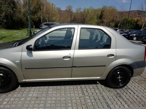 Dacia Logan 1.6 Laur&eacute;ate 2006 occasion Entrelacs 73410