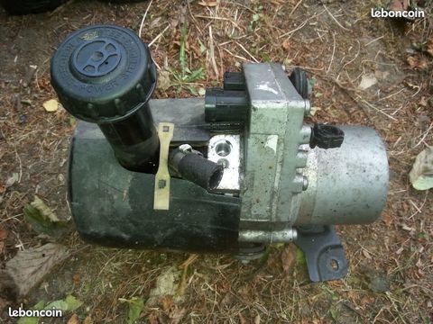 Pi&egrave;ces et &eacute;quipements Voiture Pi&egrave;ces et &eacute;quipements Voiture  occasion Montceaux-l&egrave;s-Provins 77151