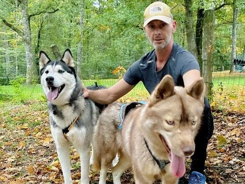 Pension et crèche canine TOTEM BAU (Braize, Allier, 03360)
18 03360 Braize