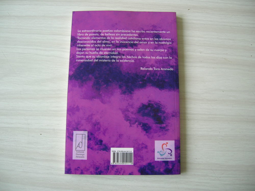 LA DANZA DE LA MANOS - Maria del Pilar Livres et BD