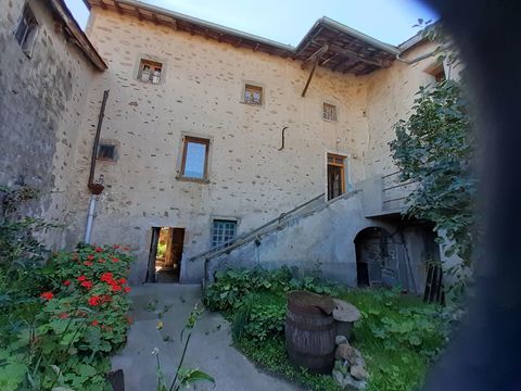   Maison de village 150 m� a restaurer Maison - 5 pi�ce(s) - 150 m�