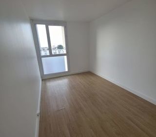  Appartement � vendre 4 pi�ces 73 m�