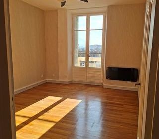  Appartement � louer 2 pi�ces 59 m�