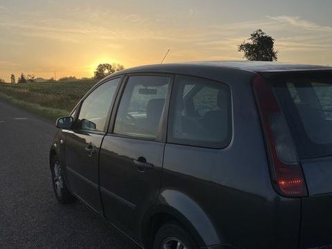 Pi&egrave;ces et &eacute;quipements Voiture Pi&egrave;ces et &eacute;quipements Voiture  occasion Saint-Loup-sur-Semouse 70800