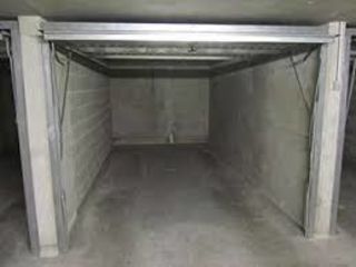  Parking / Garage � vendre 12 m�