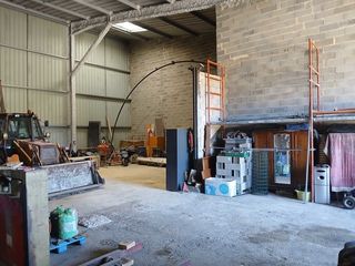  Propri�t�/ch�teau � vendre 2 pi�ces 700 m�