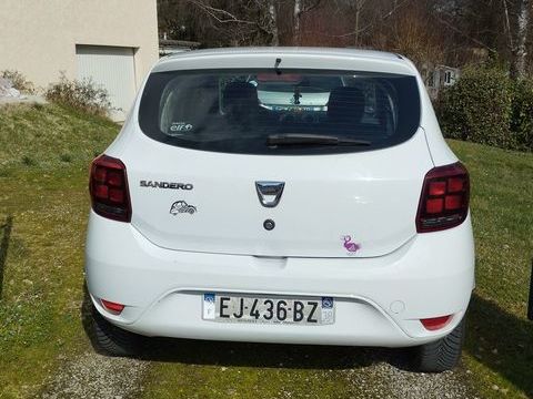 Dacia Sandero TCe 90 Laur&eacute;ate 2017 occasion Allevard 38580
