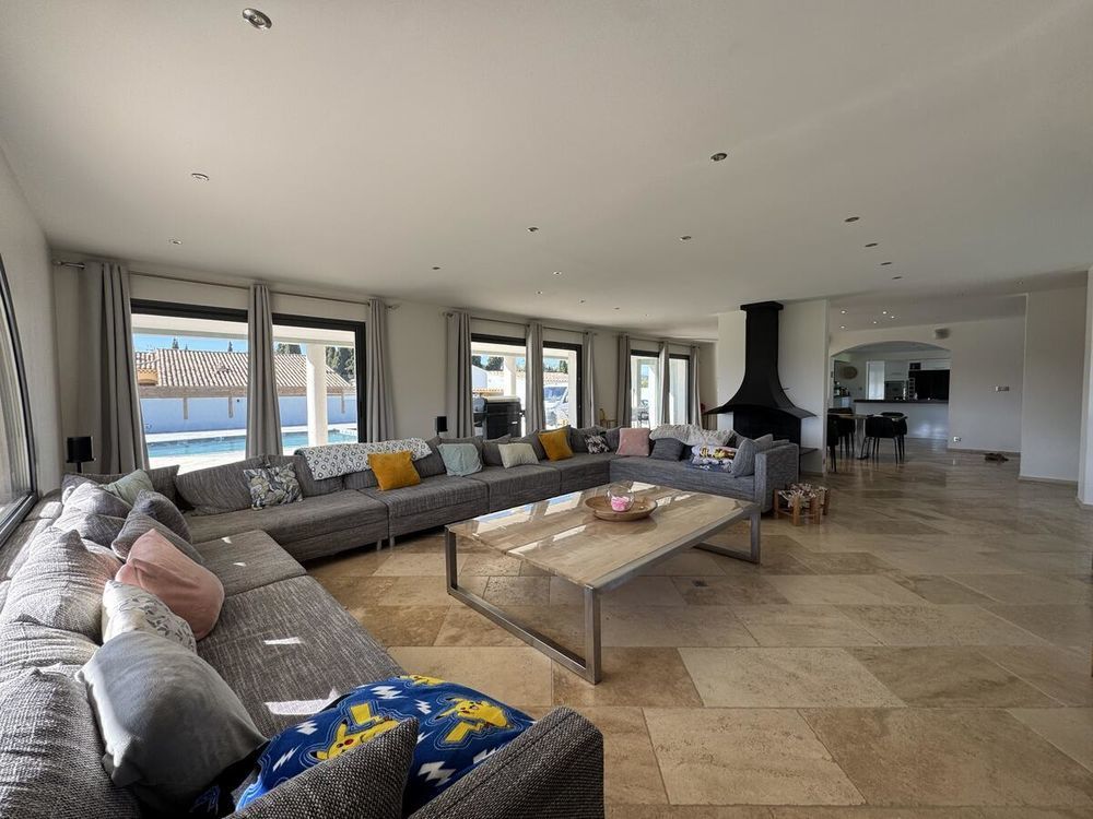 � vendre  Maison Pierrefeu-du-Var (83390)