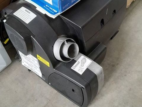 Pi&egrave;ces et &eacute;quipements Caravaning Pi&egrave;ces et &eacute;quipements Caravaning  occasion Le Poir&eacute;-sur-Vie 85170