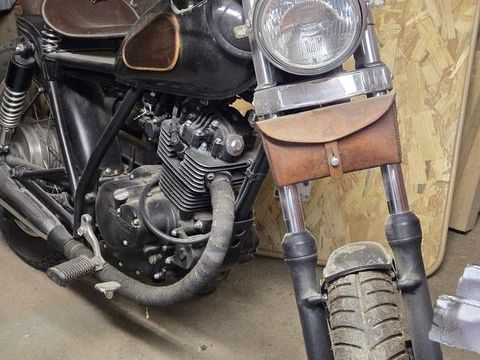 Moto SUZUKI 1998 occasion Millau 12100