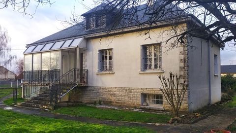   RIVIERE (37500) - (INDRE ET LOIRE)
Maison � r�nover Maison - 6 pi�ce(s) - 107 m�