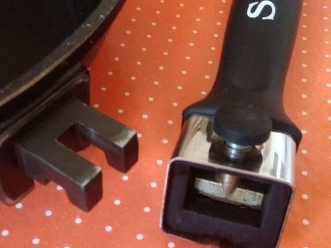 MANCHE DE POELLE  SCHUMANN 2 Mantes-la-Jolie (78)