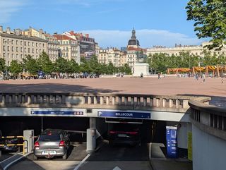  Parking / Garage � vendre 