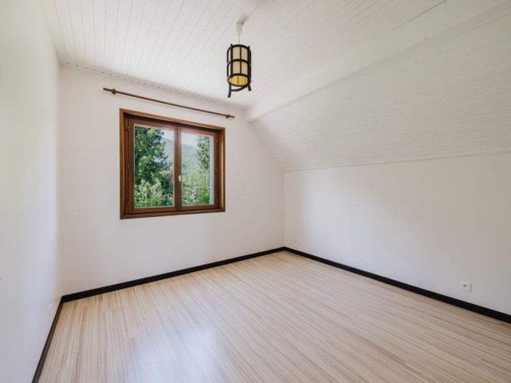 � vendre  Maison �chenevex (01170)