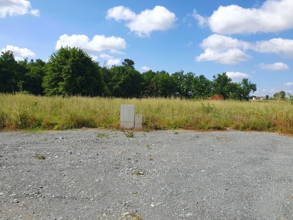 Maisons neuves   Pugnac (33710)