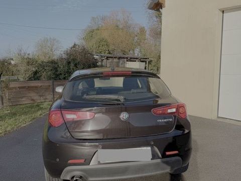 Alfa Romeo Giulietta S&eacute;rie 2 1.6 JTDm 120 ch S&S TCT Business 2018 occasion Saffr&eacute; 44390