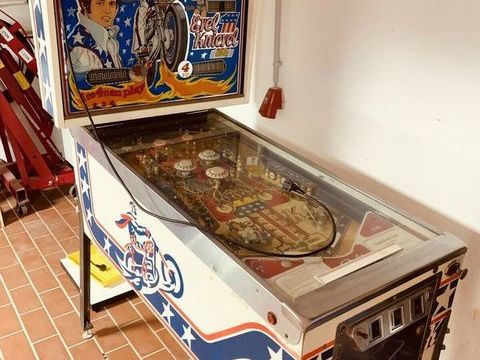 je recherche un flipper a restaurer 1000 Saint-Nicolas-de-Port (54)