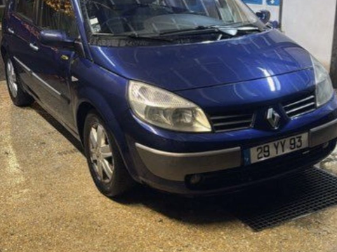 Renault Sc&eacute;nic II Scenic 1.9 dCi 120 Confort Dynamique 2005 occasion Le Raincy 93340