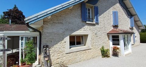   Ferme restaur�e avec appartement attenant Maison - 9 pi�ce(s) - 264 m�