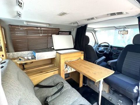 Van am&eacute;nag&eacute; Van am&eacute;nag&eacute; 1999 occasion Martigues 13500