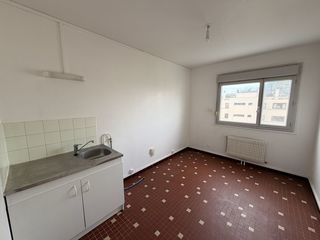  Appartement � vendre 4 pi�ces 77 m�