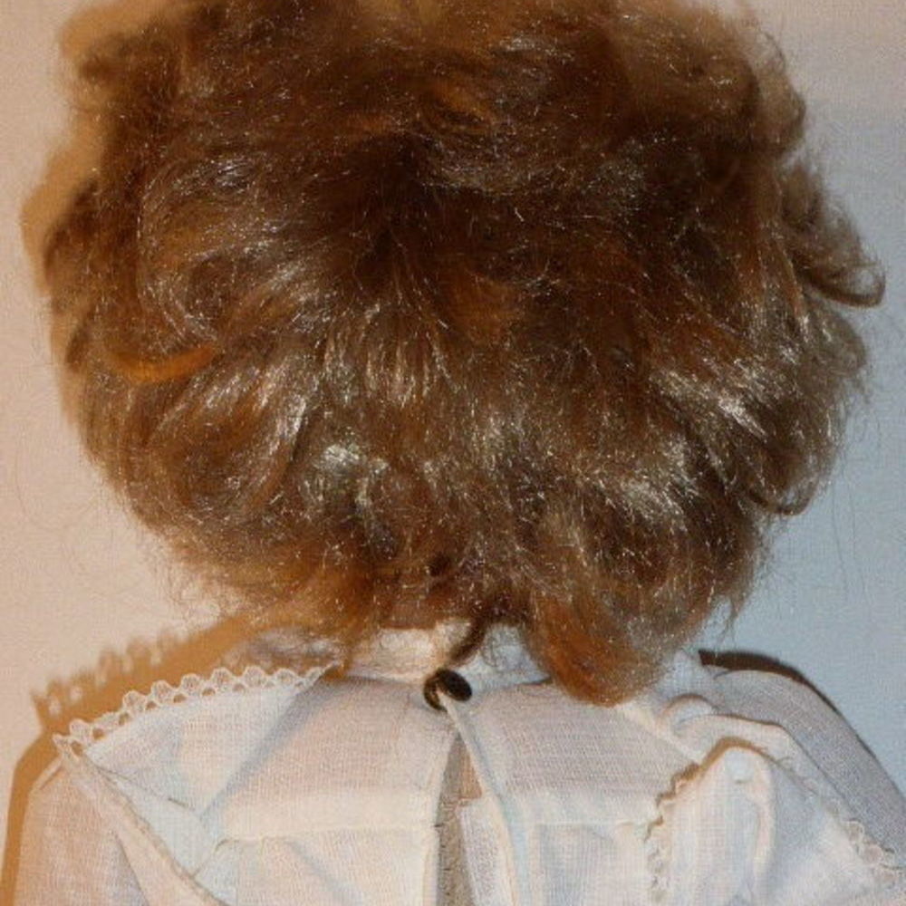 Poup&eacute;e BELLA corps souple 54 cm r&eacute;f&eacute;rence 1480 