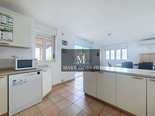  Villa � vendre 4 pi�ces 150 m�