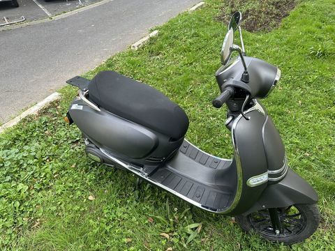 Scooter DIVERS 2022 occasion Domont 95330