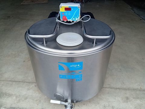 TANK &agrave; LAIT 3900 64130 Ordiarp