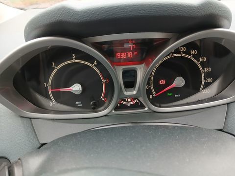 Ford Fiesta 1.6 TDCi 90 Titanium 2009 occasion Mareuil-sur-Arnon 18290