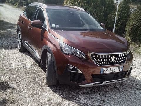 Peugeot 3008 Puretech 130ch S&S EAT8 Allure Business 2019 occasion Ollioules 83190