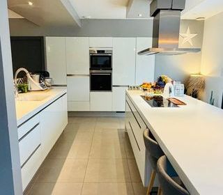  Maison � vendre 6 pi�ces 208 m�