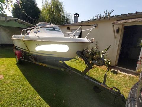 Bateaux &agrave; moteur P&ecirc;che-promenade 1999 occasion La Croix-Hell&eacute;an 56120