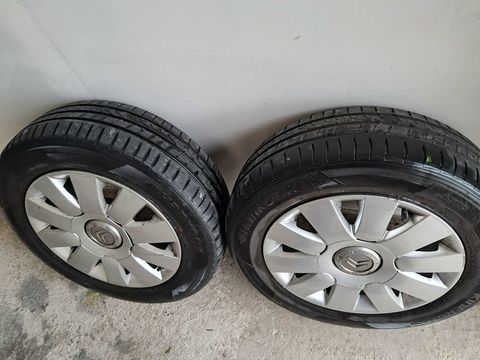 Pi&egrave;ces et &eacute;quipements Voiture Pi&egrave;ces et &eacute;quipements Voiture  occasion Beauzac 43590