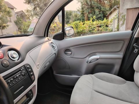 Citro&euml;n C3 1.4 HDi 16V Exclusive 2004 occasion Neuilly-le-Vendin 53250