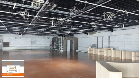 Zone commerciale, Pays MONTBELIARD loue local commercial de 247m² 2060 25200 Montbliard