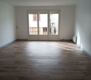  Appartement � louer 3 pi�ces 75 m�