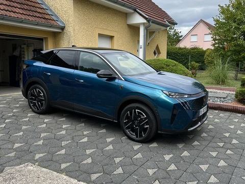 Peugeot 3008 Hybrid 145 e-DCS6 GT 2025 occasion Grand-Charmont 25200