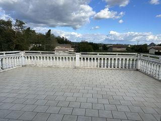  Maison � vendre 12 pi�ces 1400 m�